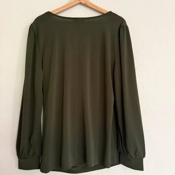 NWT Universal Standard Crepe Jersey Gathered V-Neck Blouse Evening Forest M 18 - Picture 3 of 6